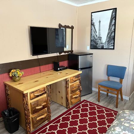 Pinecrest Motel Nipigon Екстериор снимка