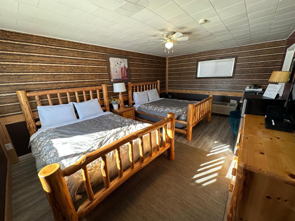 Pinecrest Motel Nipigon Екстериор снимка